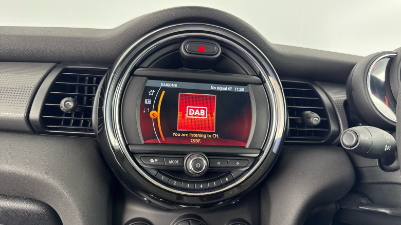 MINI Hatchback 1.5 Cooper Classic II 3dr Petrol Hatchback